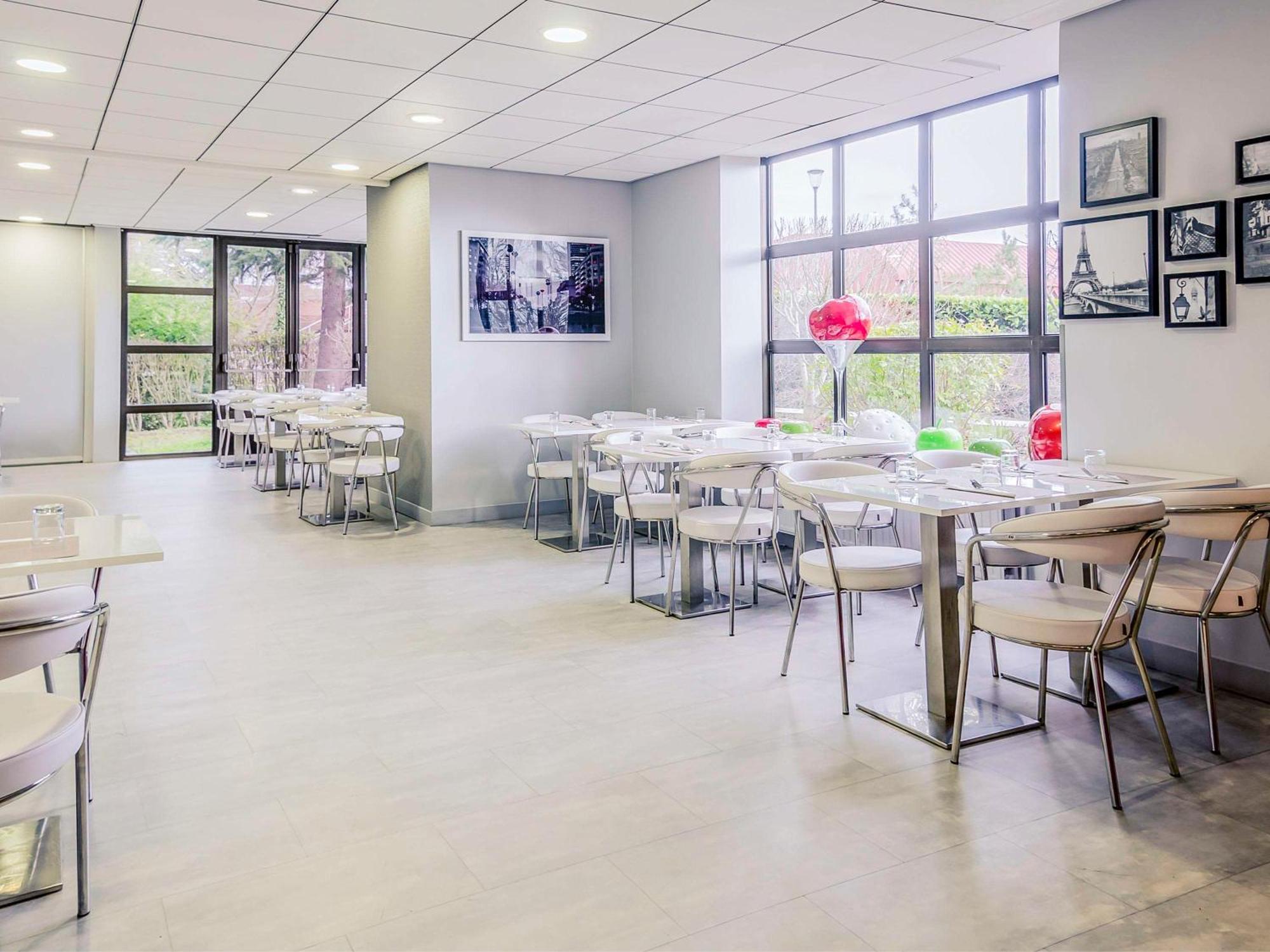 Mercure Cergy Pontoise Centre Exterior photo