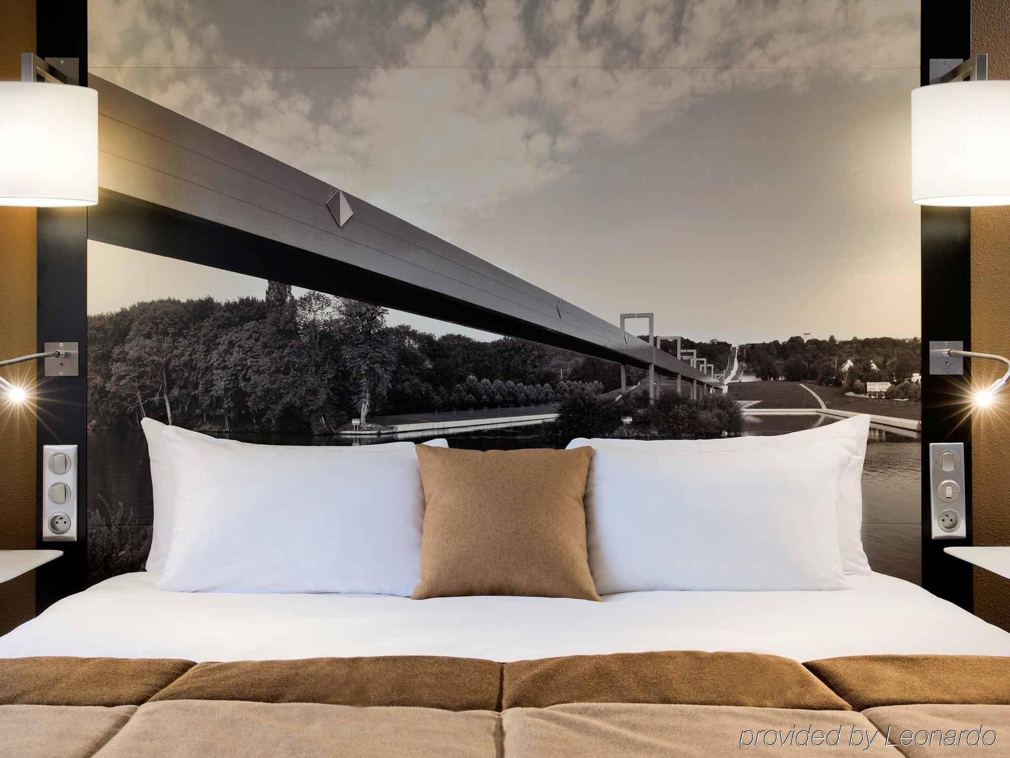 Mercure Cergy Pontoise Centre Exterior photo