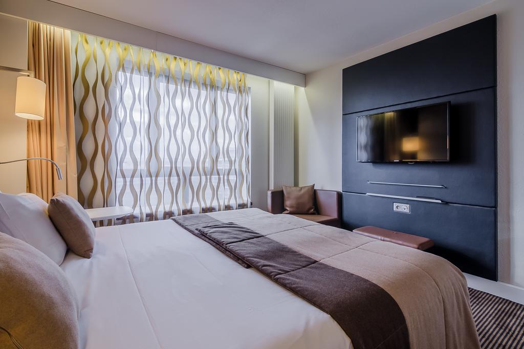 Mercure Cergy Pontoise Centre Exterior photo