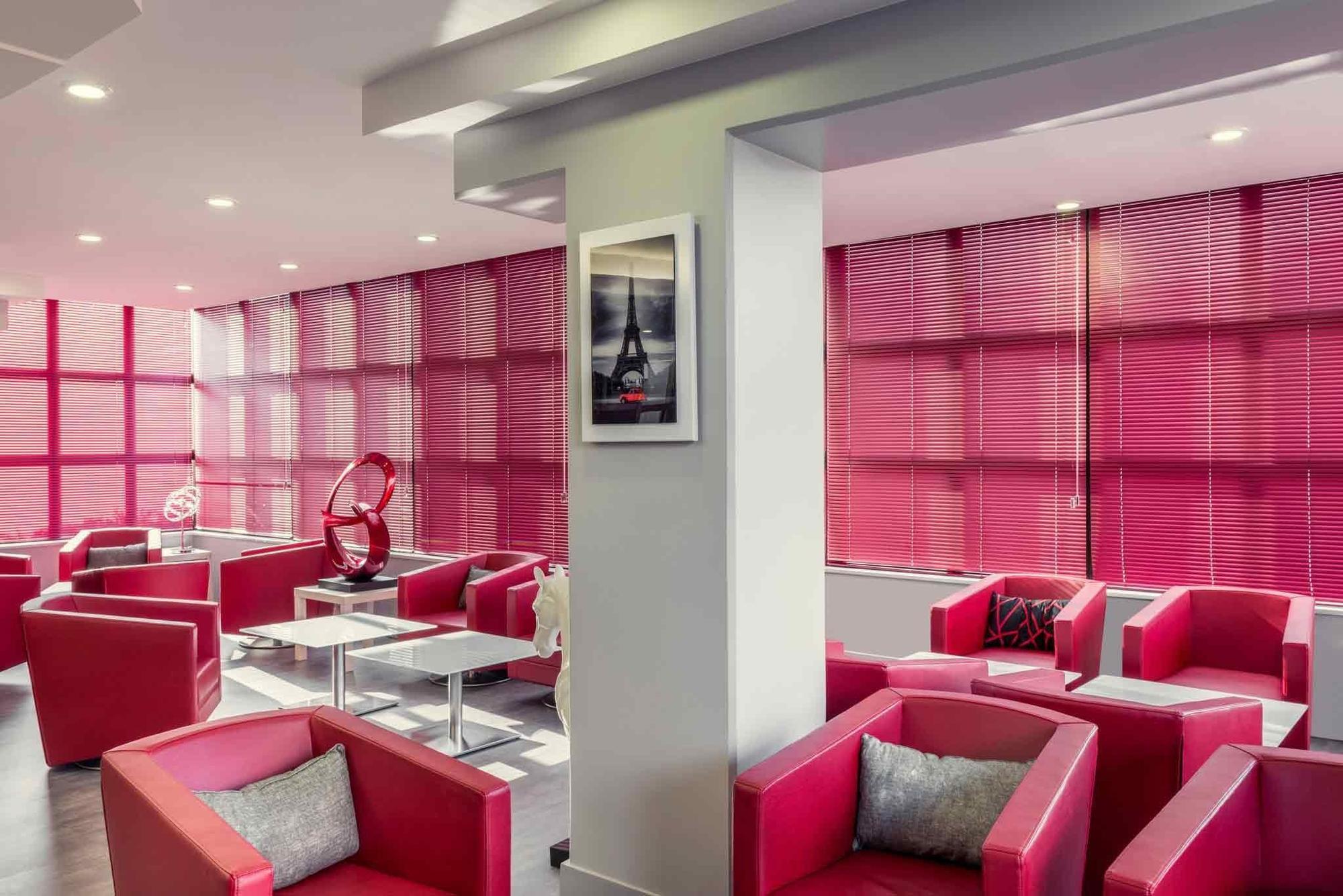 Mercure Cergy Pontoise Centre Exterior photo